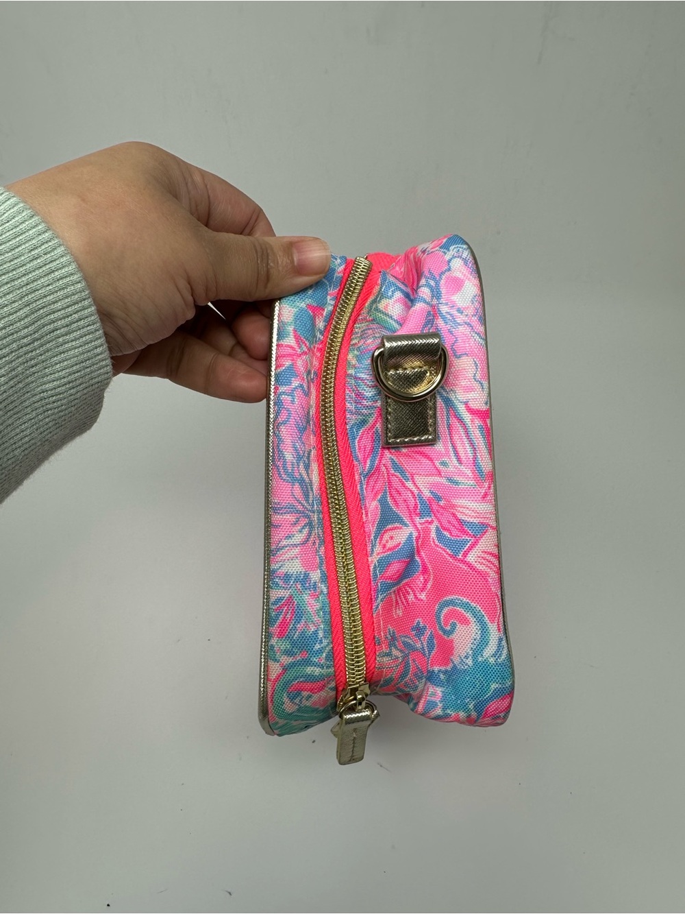 Lilly Pulitzer Tropical Print Insulated Lunch Cooler Crossbody Bag - Picture 7 of 15